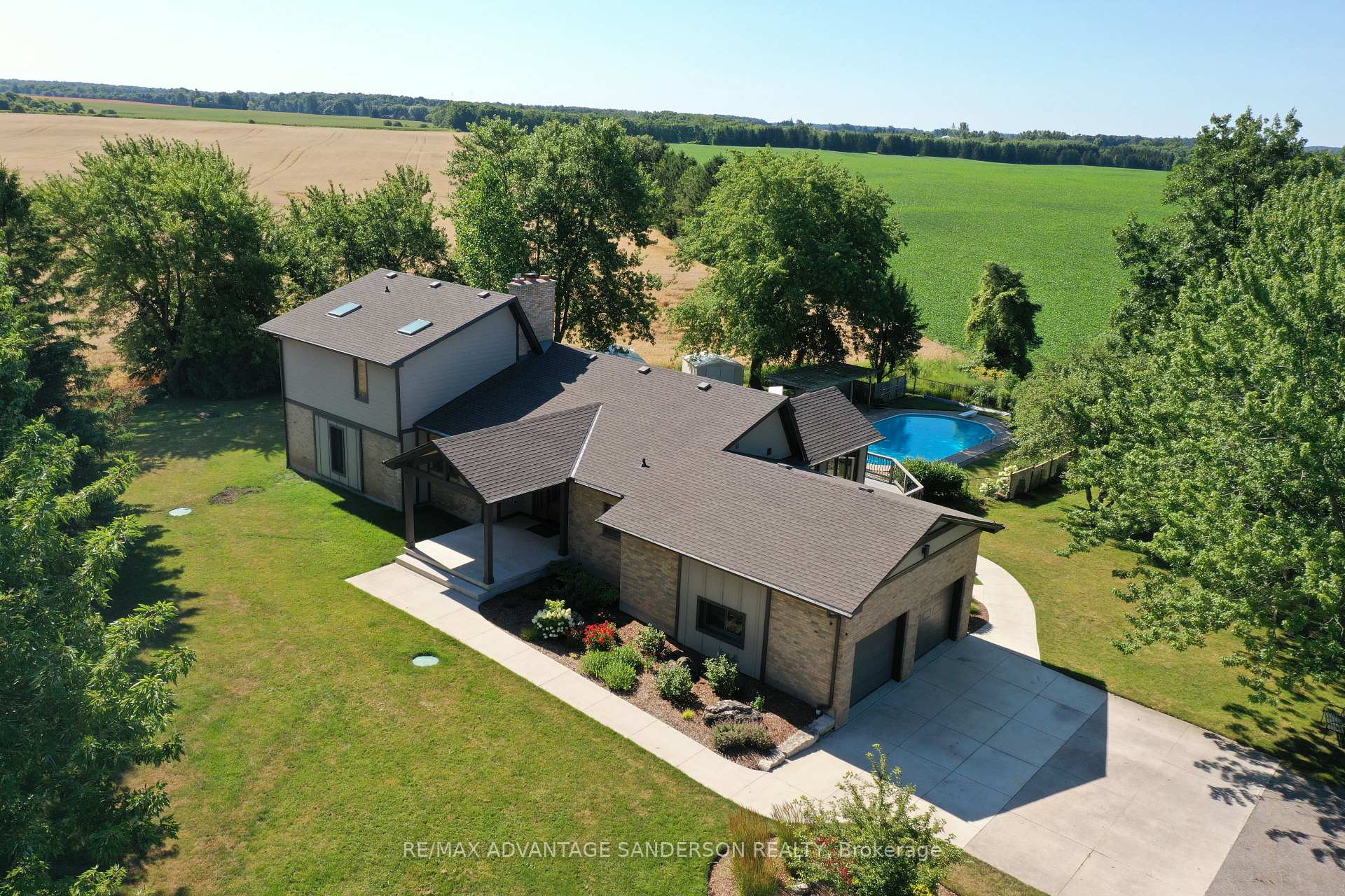 Photo 1 of 11021 Hedley Drive, Middlesex Centre, Rural Middlesex Centre — HOMEH