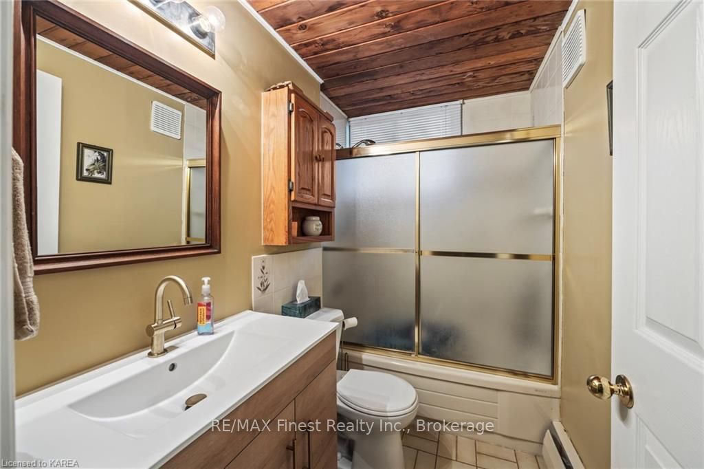 Photo 40 of 13 Edgewood Road, Loyalist, Lennox and Addington - South — HOMEH