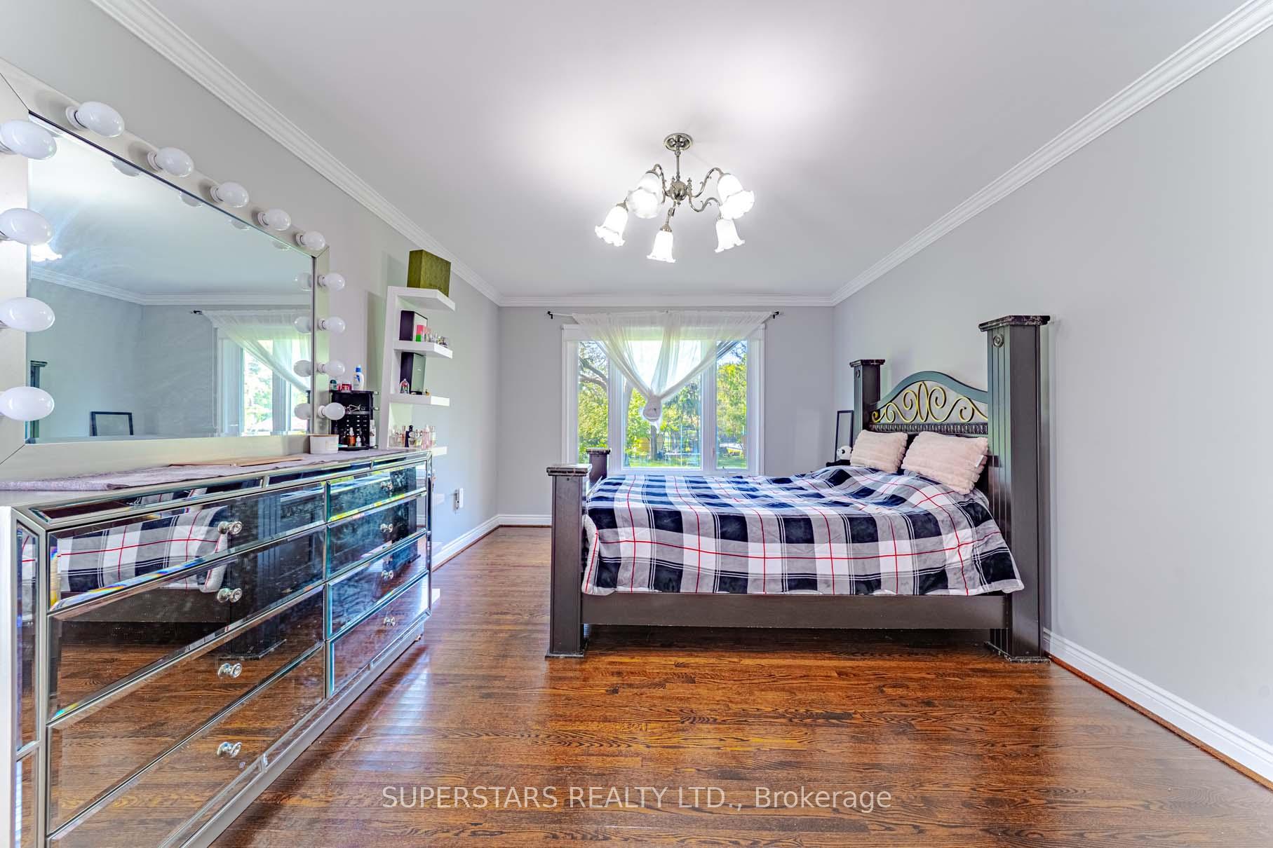 Photo 18 of 5 Mortson Street, Markham, Victoria Square — HOMEH