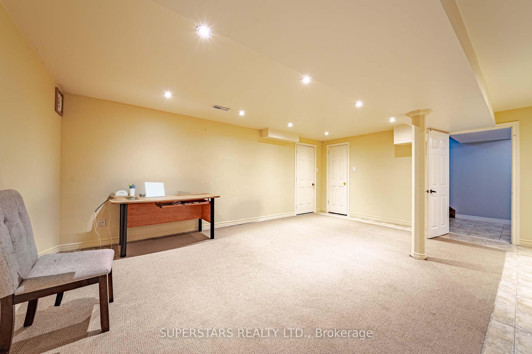 Photo 33 of 5 Mortson Street, Markham, Victoria Square — HOMEH