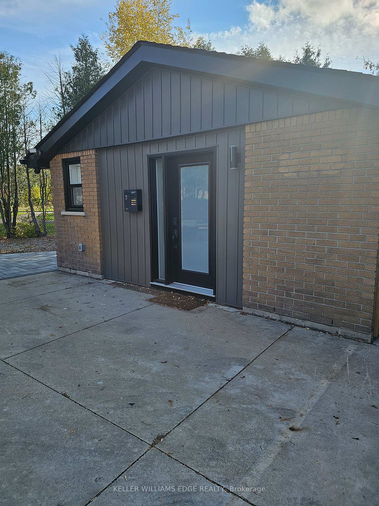 Photo 1 of Unit 3, 380 Melvin Avenue, Hamilton, McQuesten — HOMEH