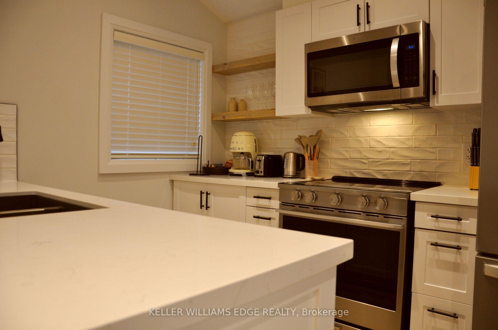 Photo 6 of Unit 3, 380 Melvin Avenue, Hamilton, McQuesten — HOMEH