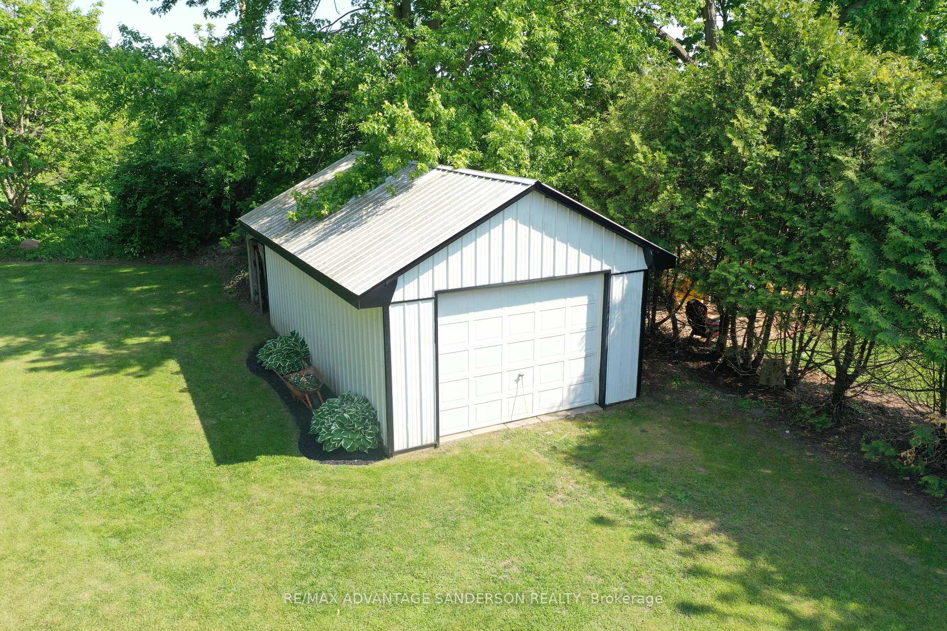 Photo 13 of 119 Brookfield Street, Middlesex Centre, Denfield — HOMEH