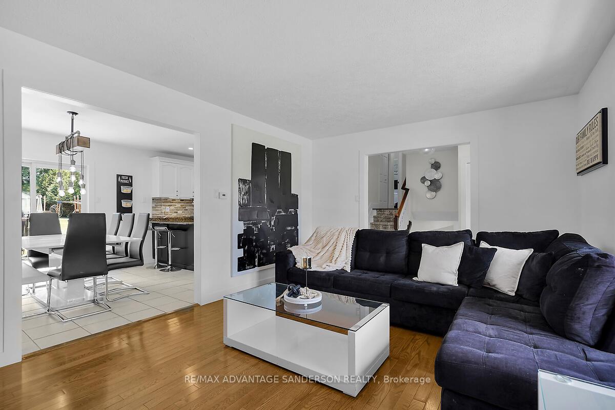 Photo 17 of 119 Brookfield Street, Middlesex Centre, Denfield — HOMEH