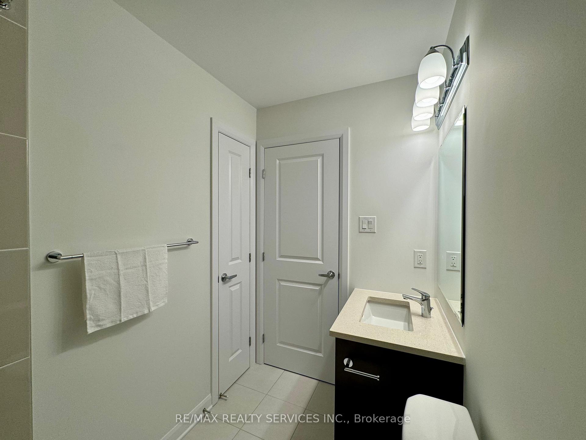 Photo 19 of 183 Invention Boulevard, Ottawa, Kanata - Morgan's Grant/South March — HOMEH
