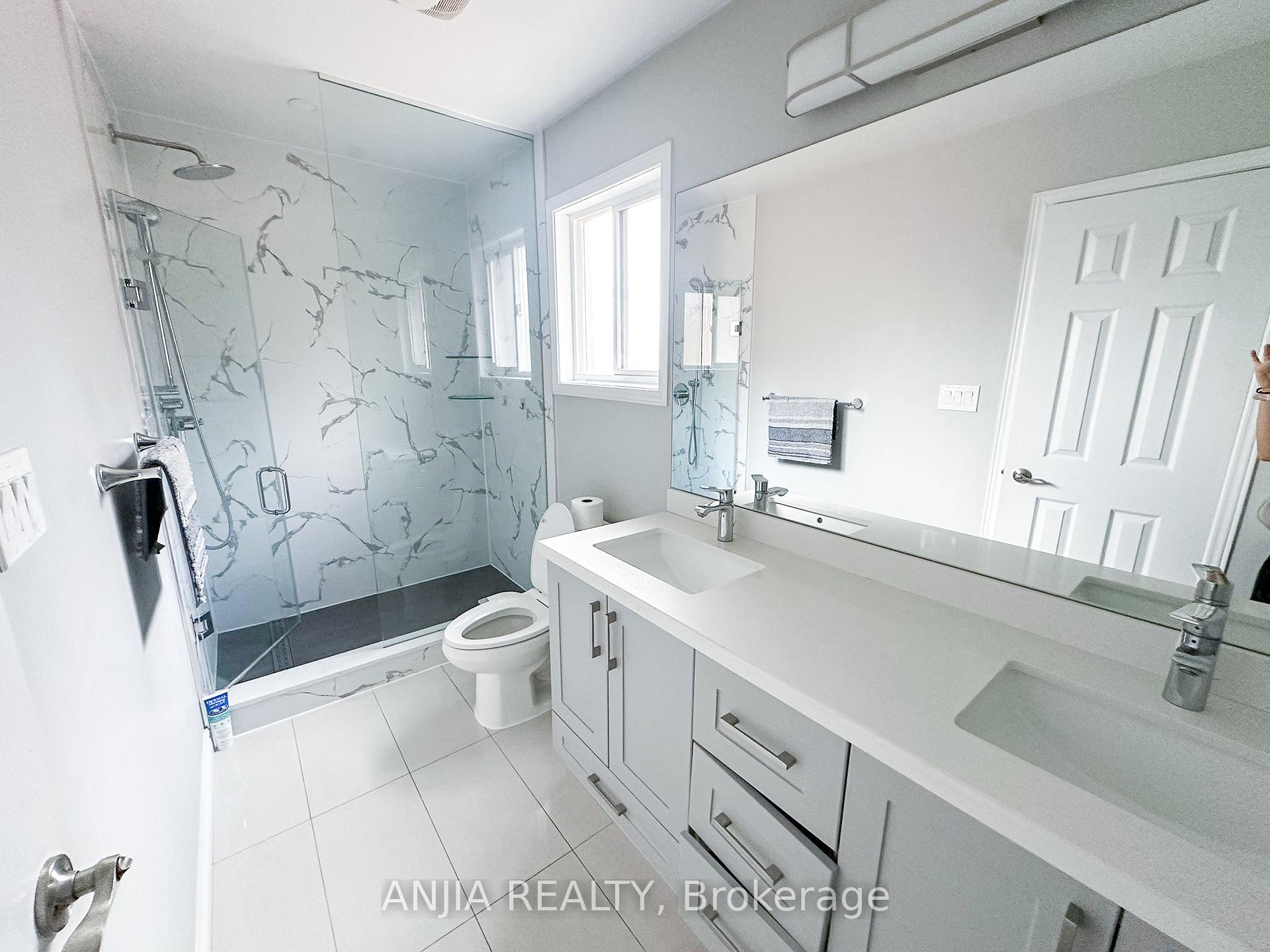 Photo 11 of 71 Via Jessica Drive, Markham, Village Green-South Unionville — HOMEH