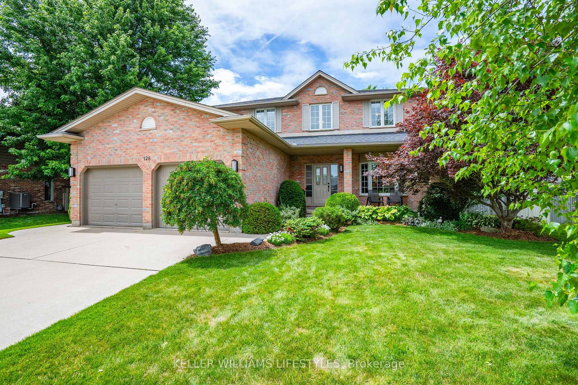 Photo 4 of 128 Westbrook Drive, Middlesex Centre, Kilworth — HOMEH