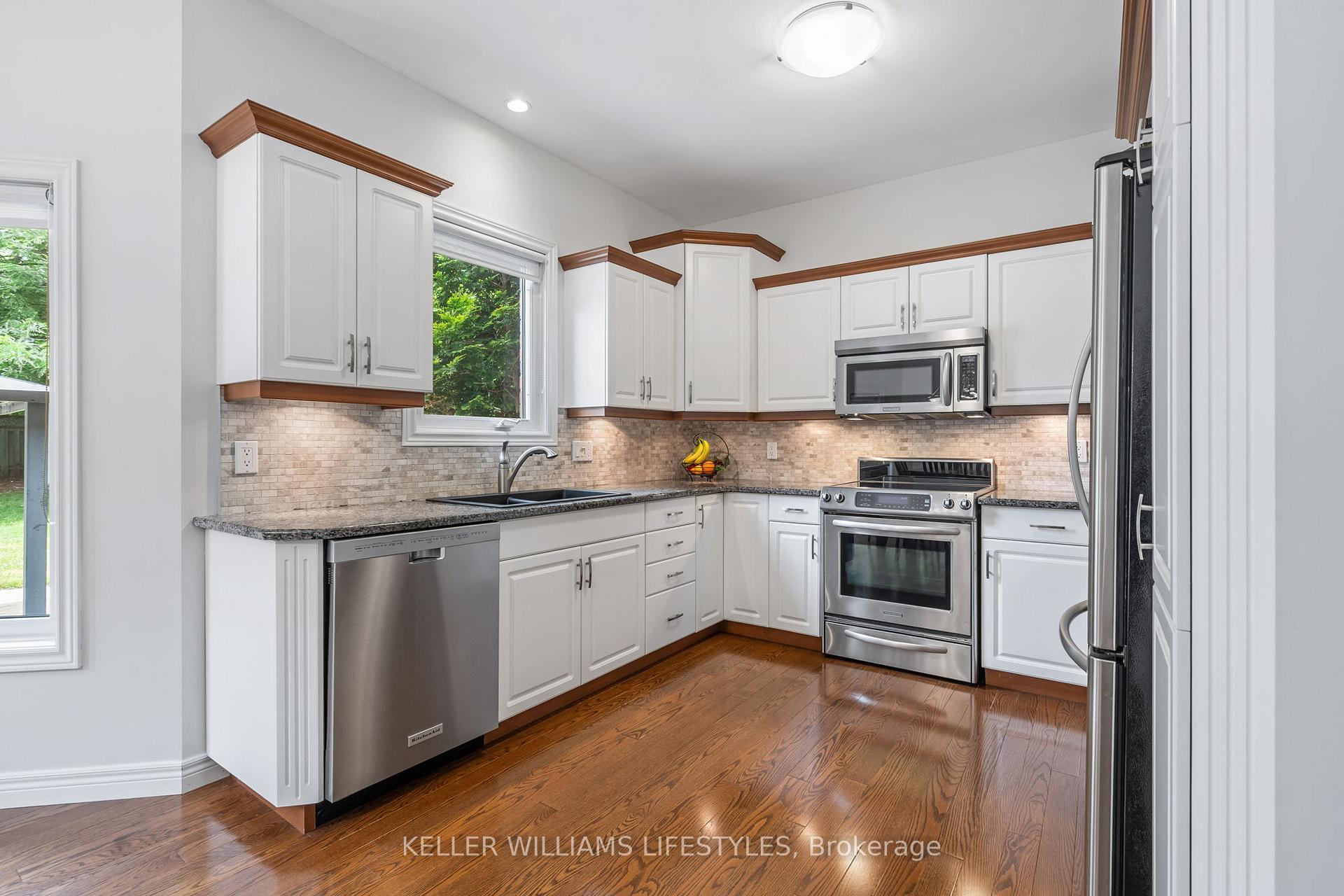 Photo 11 of 128 Westbrook Drive, Middlesex Centre, Kilworth — HOMEH