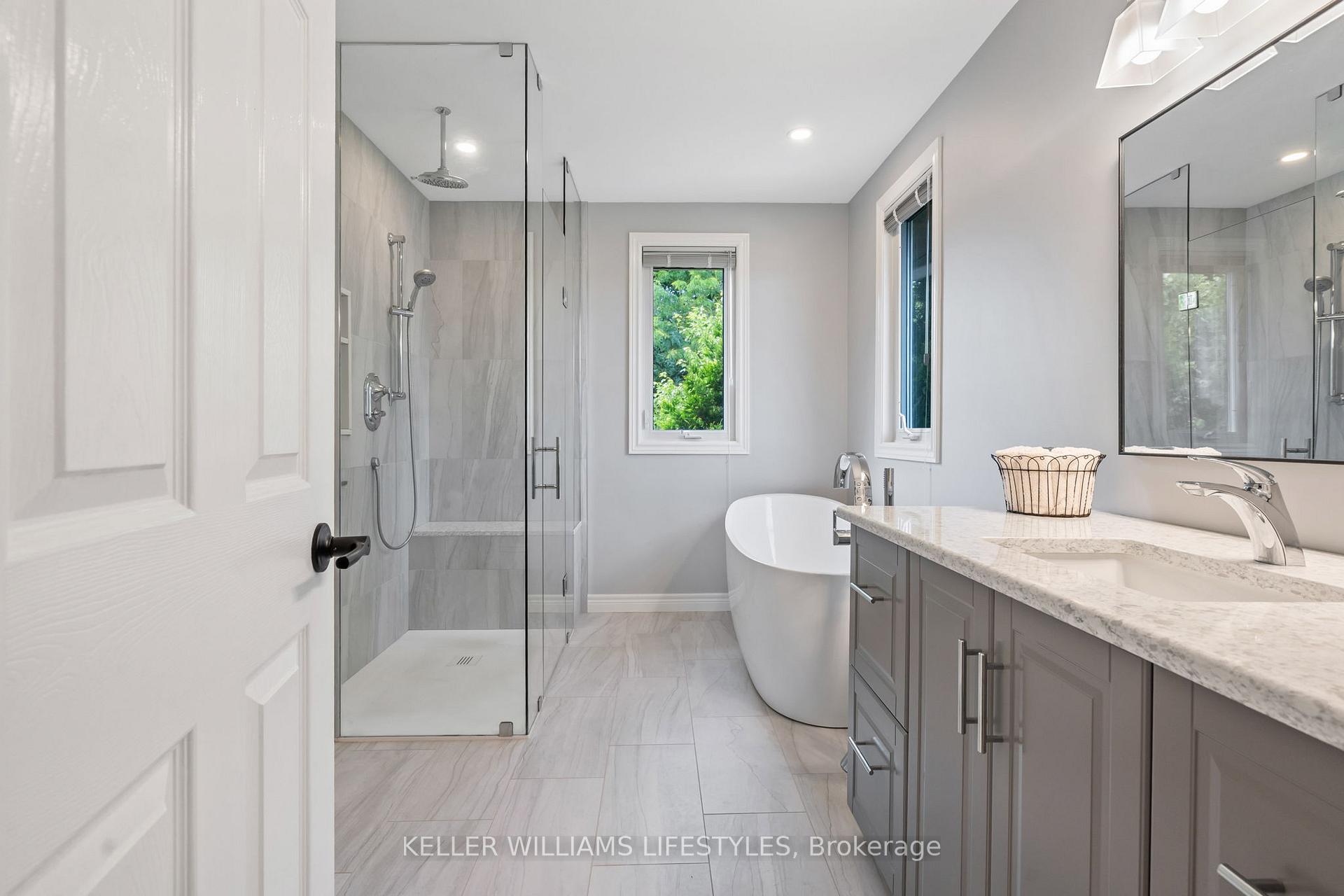 Photo 21 of 128 Westbrook Drive, Middlesex Centre, Kilworth — HOMEH
