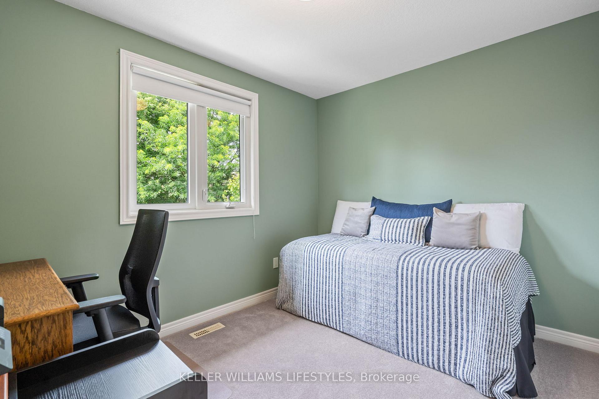Photo 25 of 128 Westbrook Drive, Middlesex Centre, Kilworth — HOMEH