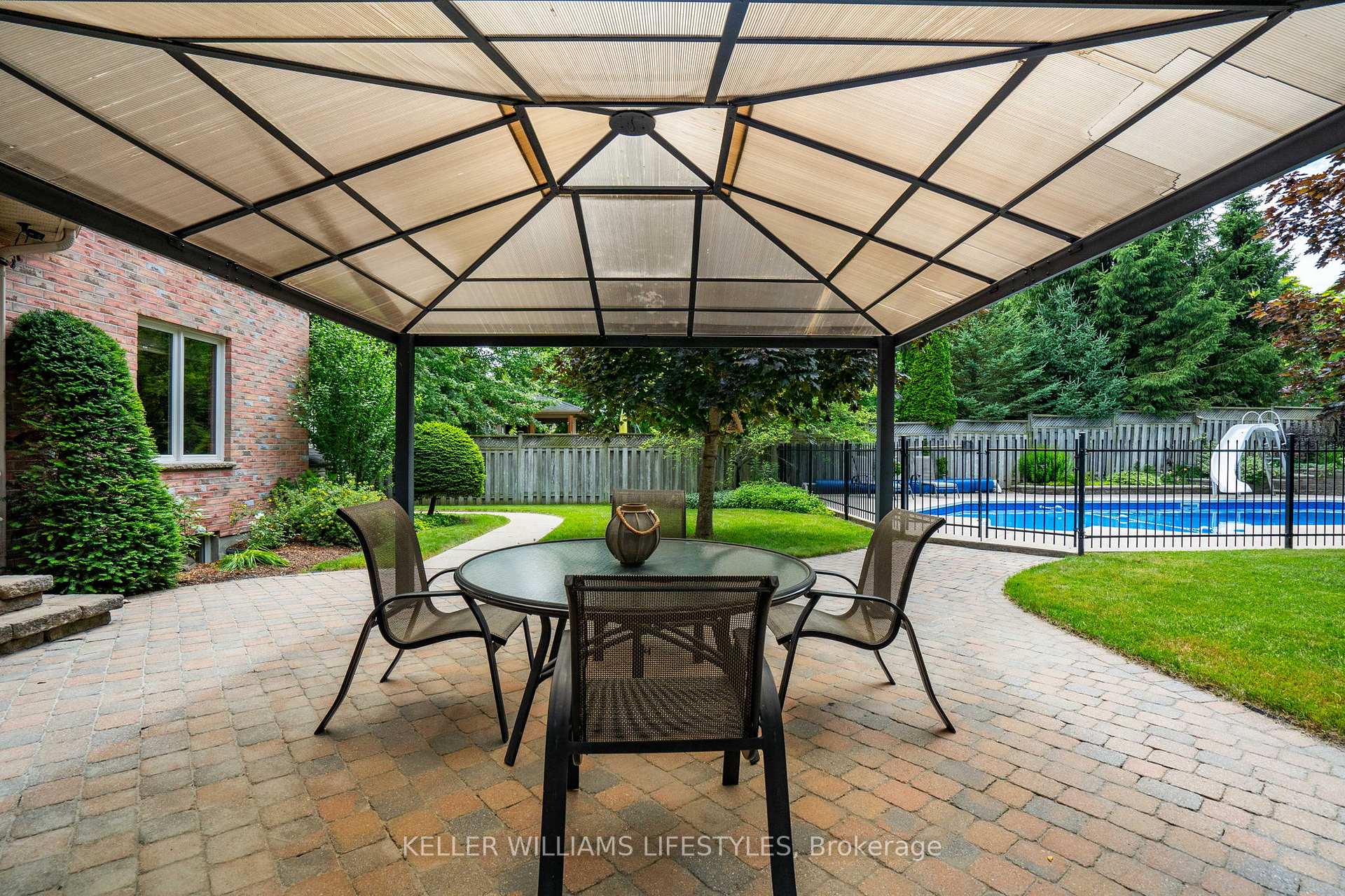 Photo 40 of 128 Westbrook Drive, Middlesex Centre, Kilworth — HOMEH