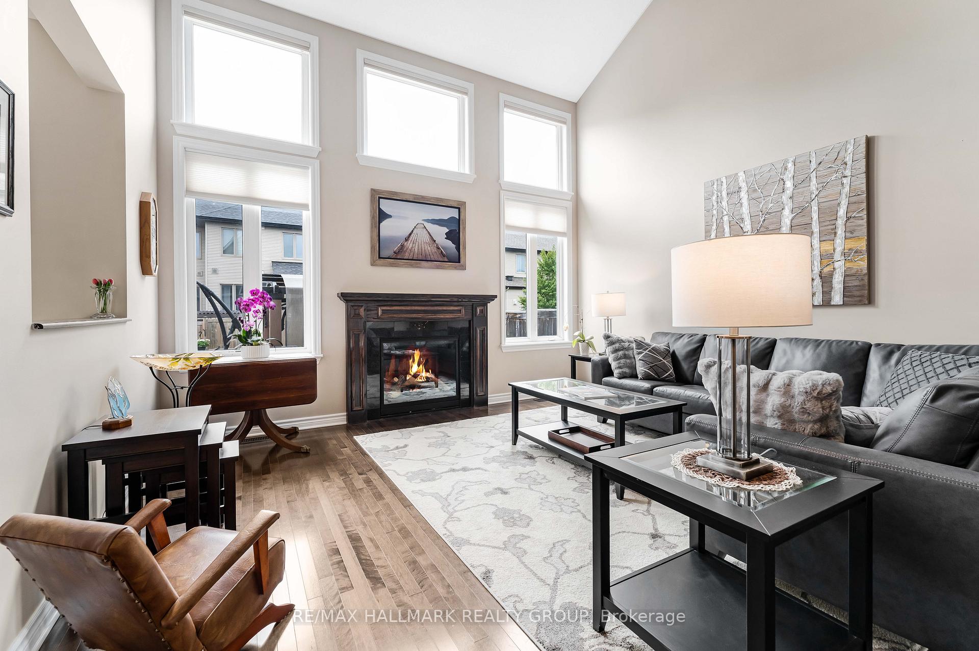 Photo 10 of 65 Ginseng Terrace, Ottawa, Kanata - Emerald Meadows/Trailwest — HOMEH