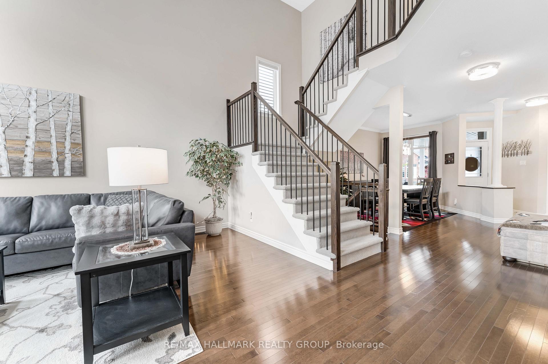 Photo 14 of 65 Ginseng Terrace, Ottawa, Kanata - Emerald Meadows/Trailwest — HOMEH