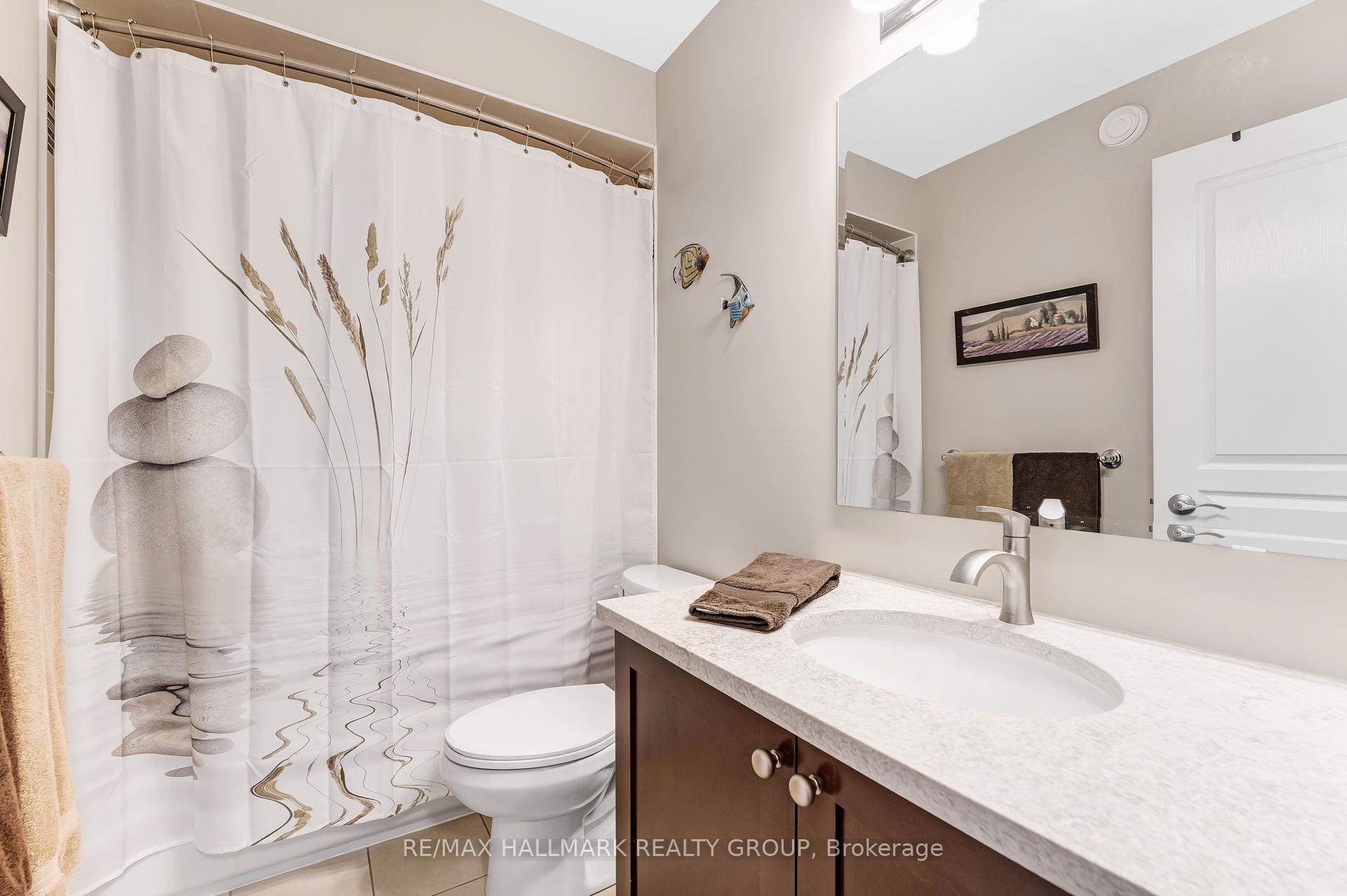 Photo 26 of 65 Ginseng Terrace, Ottawa, Kanata - Emerald Meadows/Trailwest — HOMEH