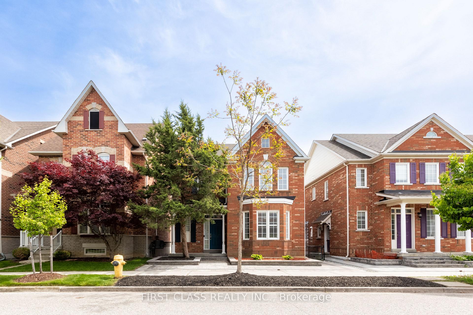 Photo 1 of 31 Donald Sim Avenue, Markham, Cornell — HOMEH