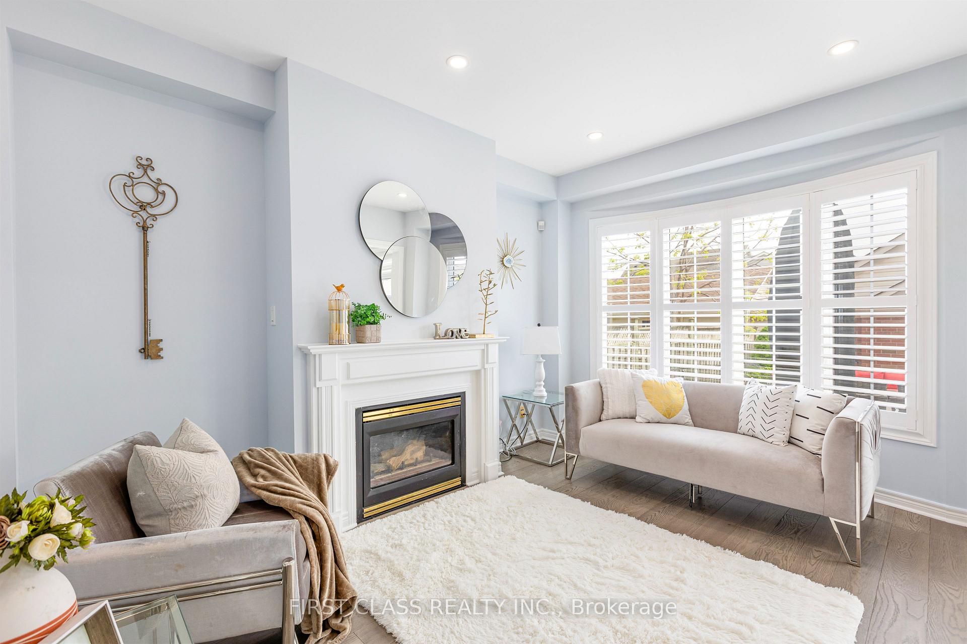 Photo 7 of 31 Donald Sim Avenue, Markham, Cornell — HOMEH