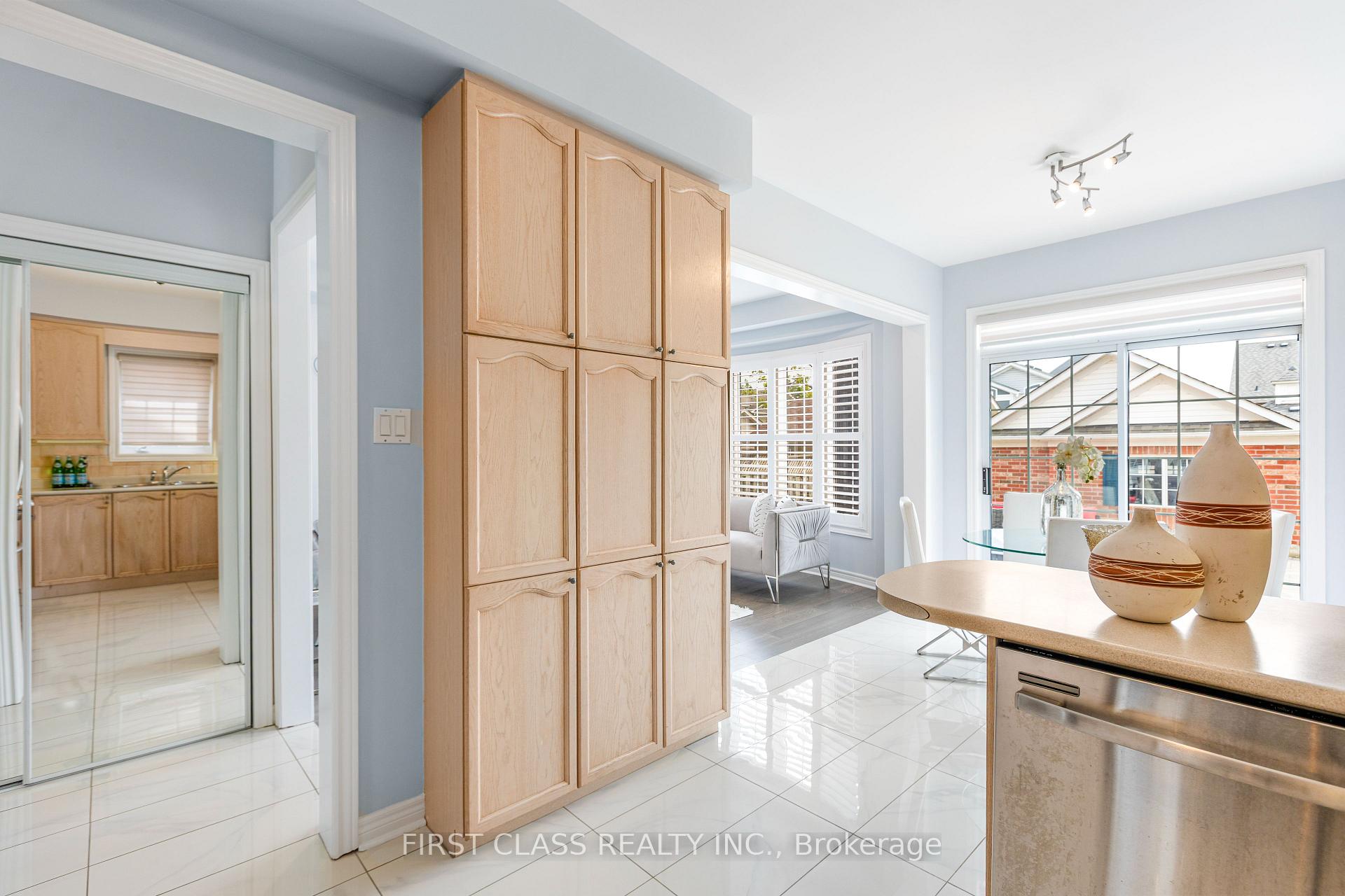 Photo 12 of 31 Donald Sim Avenue, Markham, Cornell — HOMEH