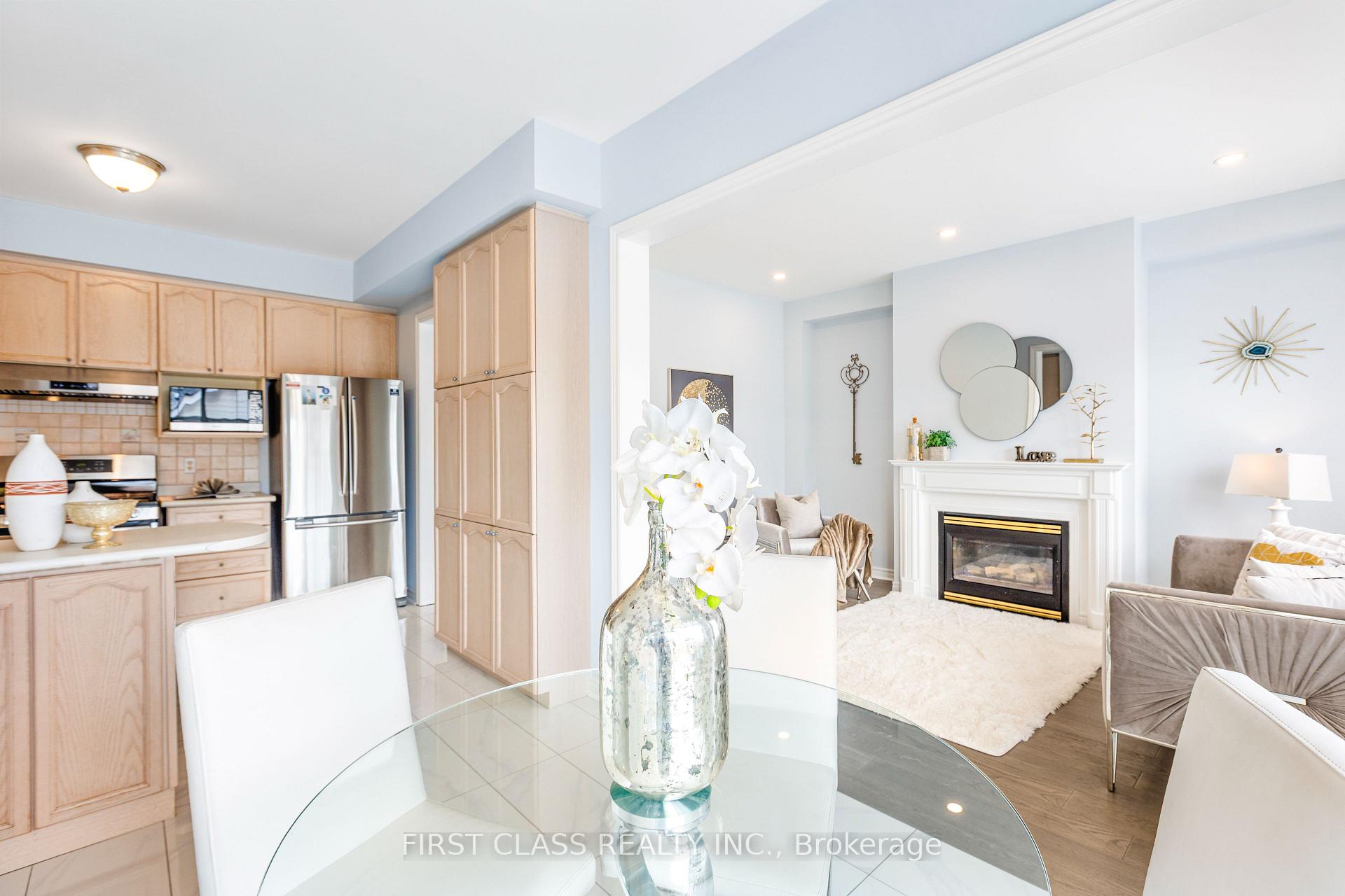 Photo 15 of 31 Donald Sim Avenue, Markham, Cornell — HOMEH