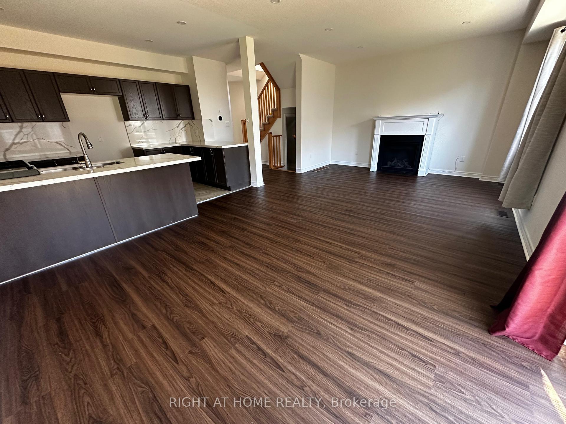 Photo 8 of 43 Sauvignon Crescent, Hamilton, Fruitland — HOMEH