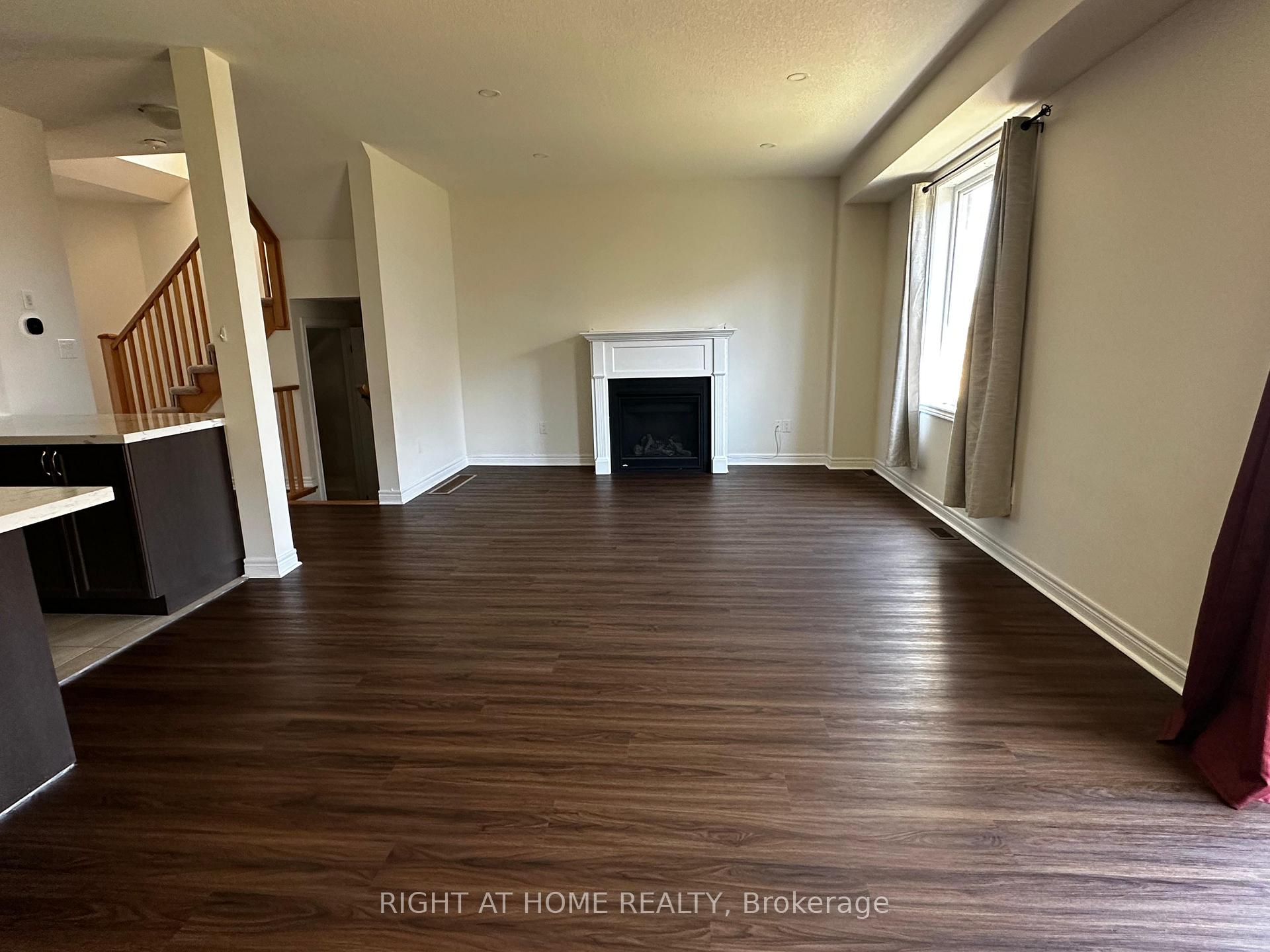 Photo 9 of 43 Sauvignon Crescent, Hamilton, Fruitland — HOMEH