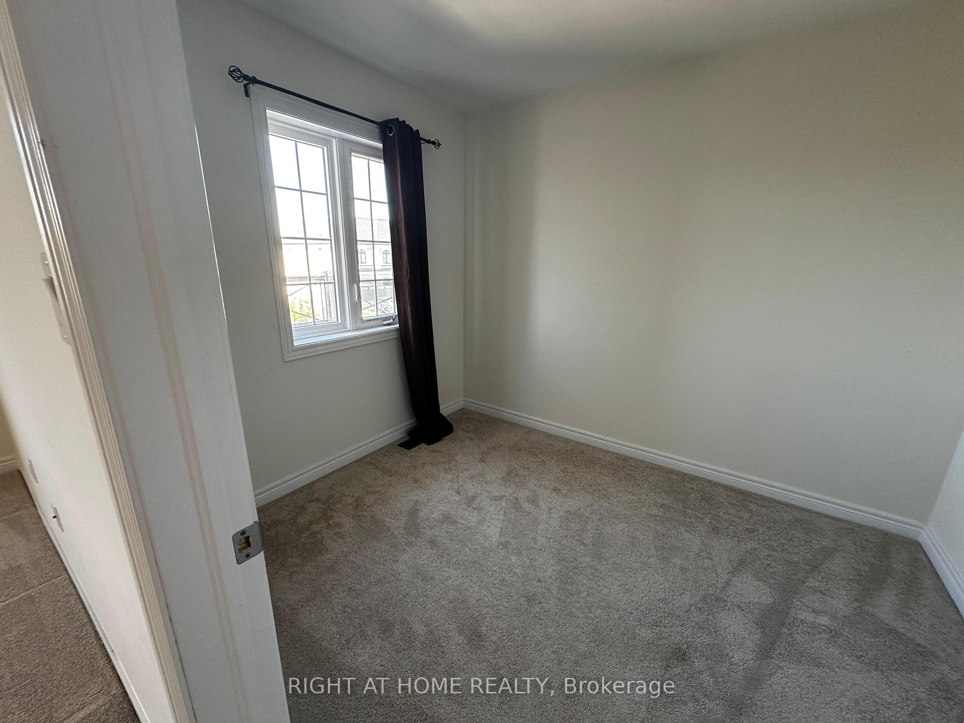 Photo 19 of 43 Sauvignon Crescent, Hamilton, Fruitland — HOMEH