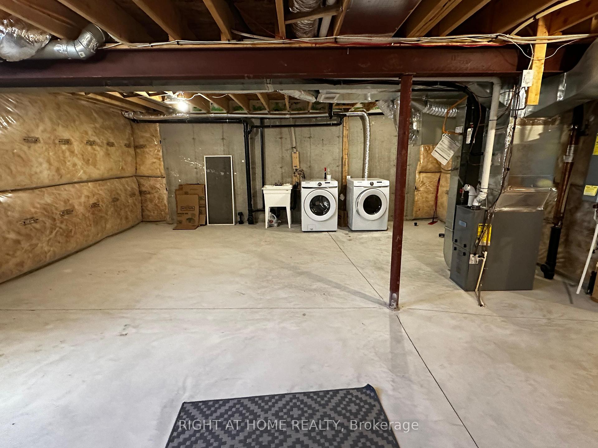 Photo 23 of 43 Sauvignon Crescent, Hamilton, Fruitland — HOMEH