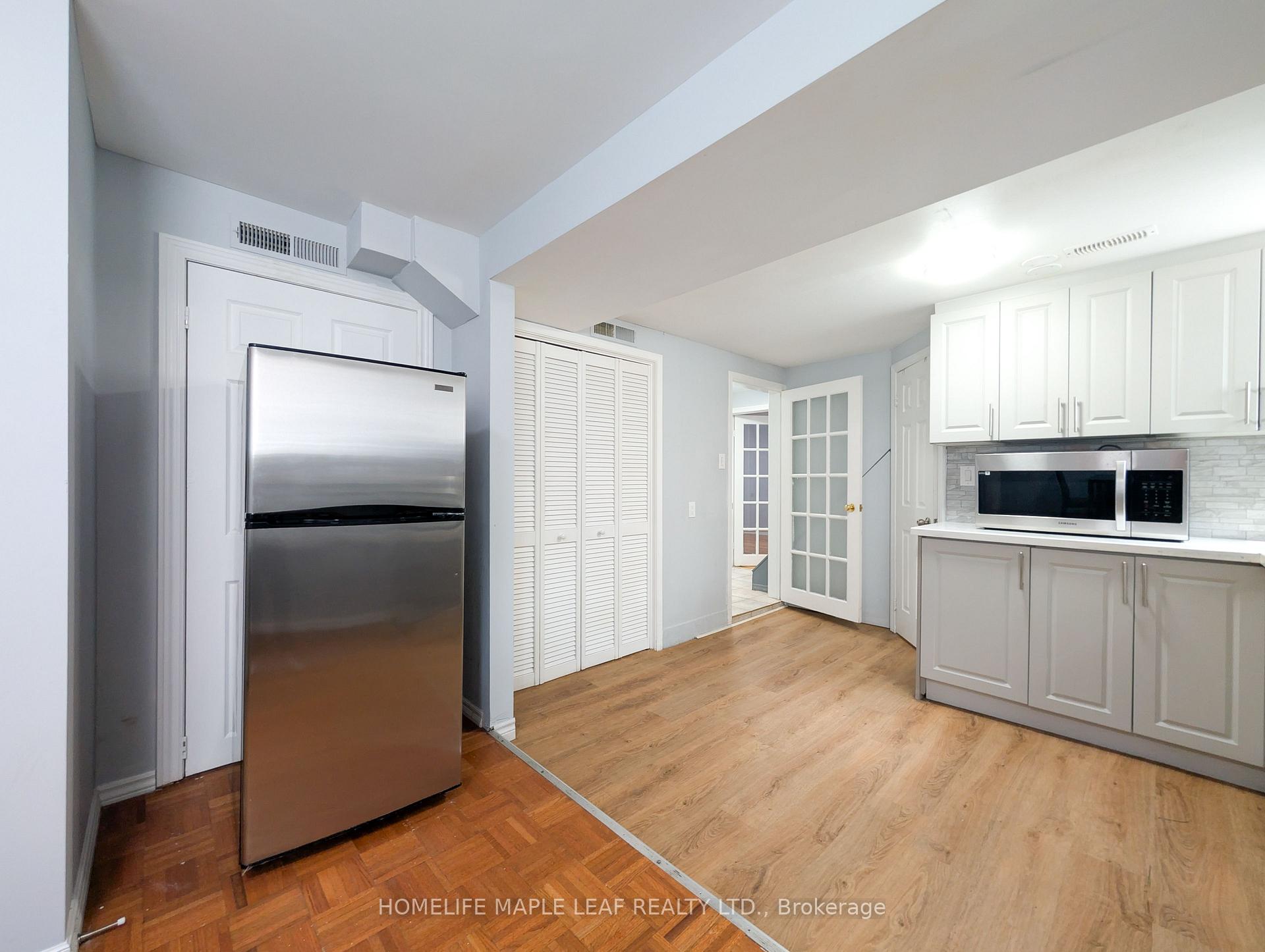 Photo 21 of 77 Kinzie Avenue, Kitchener, Centreville Chicopee — HOMEH