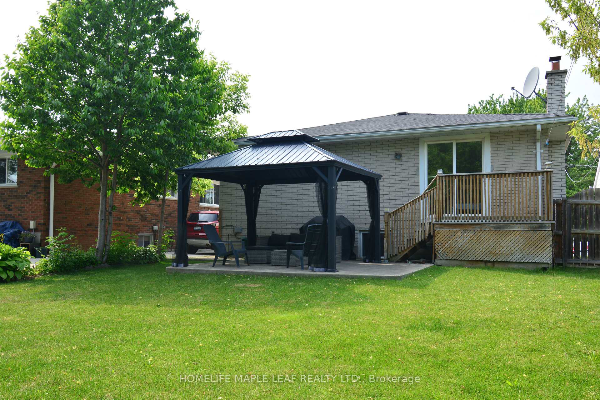 Photo 24 of 77 Kinzie Avenue, Kitchener, Centreville Chicopee — HOMEH