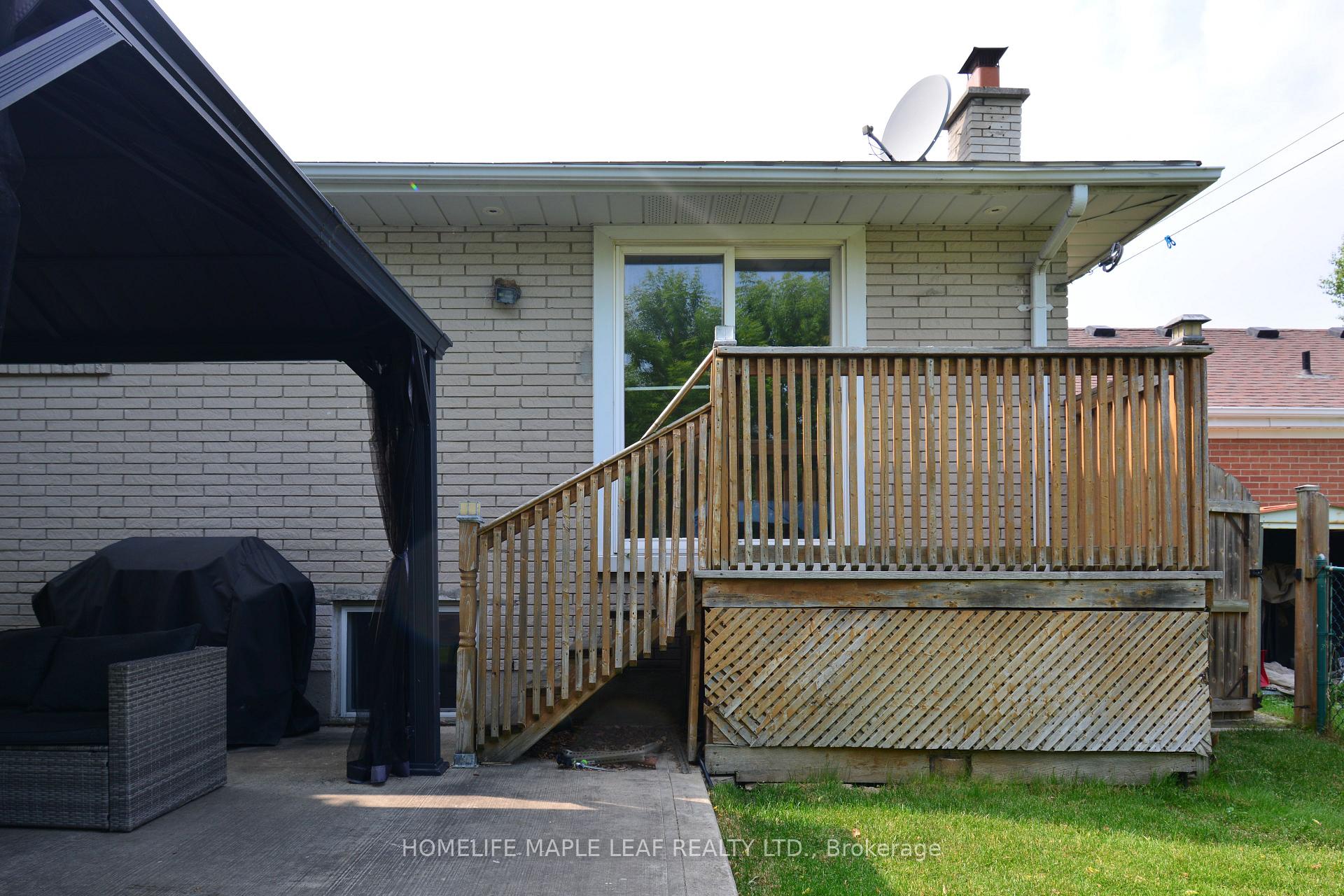 Photo 25 of 77 Kinzie Avenue, Kitchener, Centreville Chicopee — HOMEH
