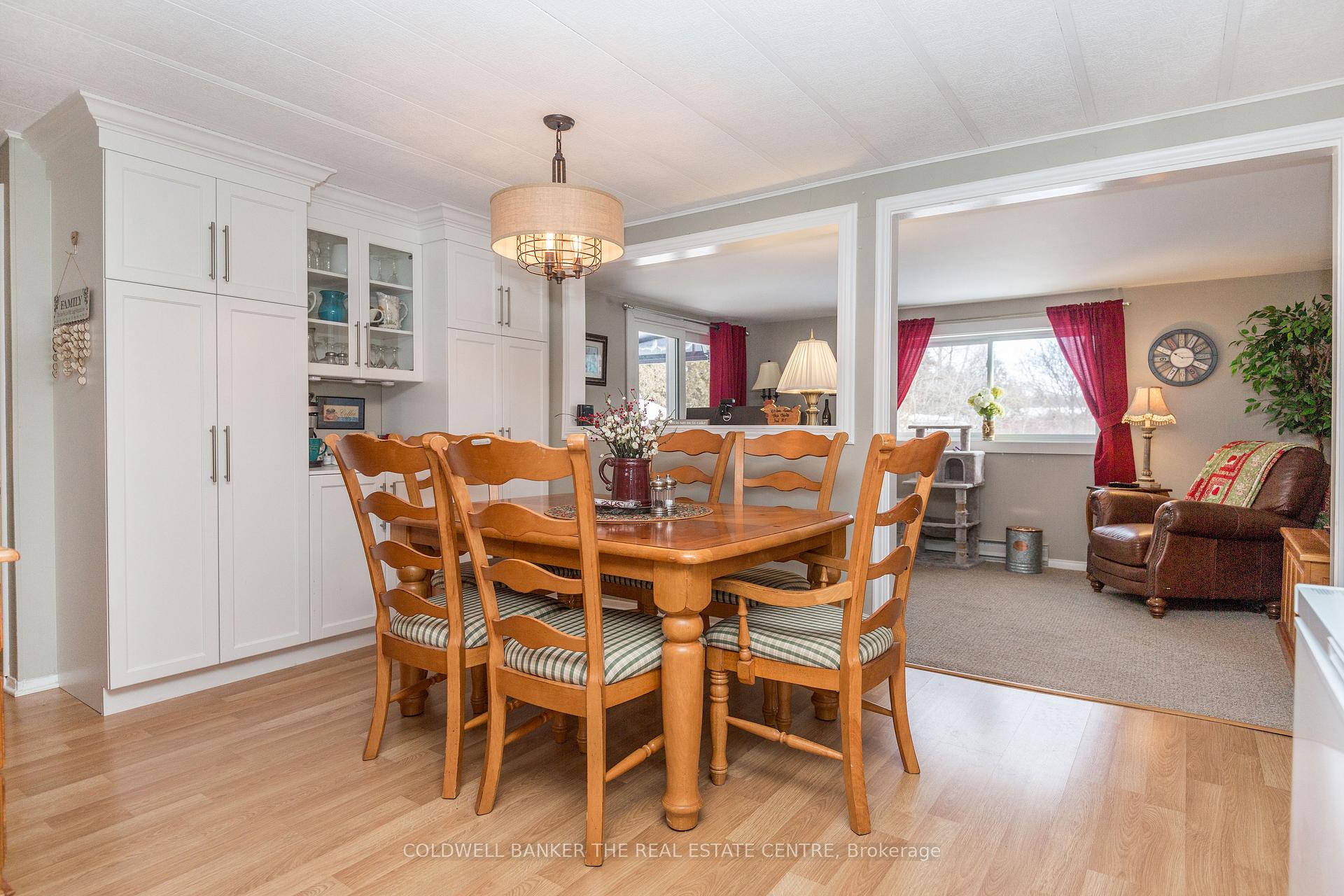 Photo 10 of 88 Linden Lane, Innisfil, Rural Innisfil — HOMEH