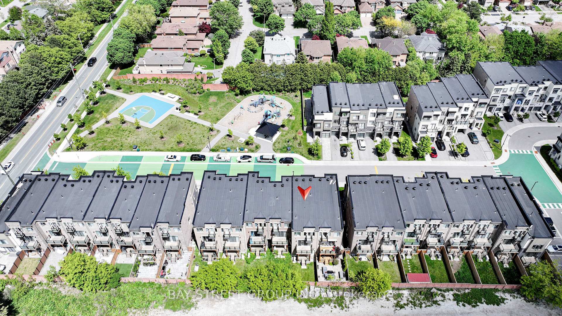 Photo 2 of 26 Harold Lawrie Lane, Markham, Aileen-Willowbrook — HOMEH