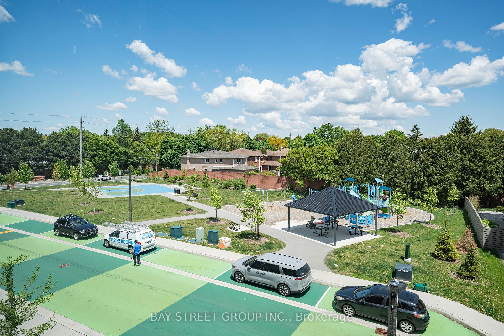 Photo 3 of 26 Harold Lawrie Lane, Markham, Aileen-Willowbrook — HOMEH