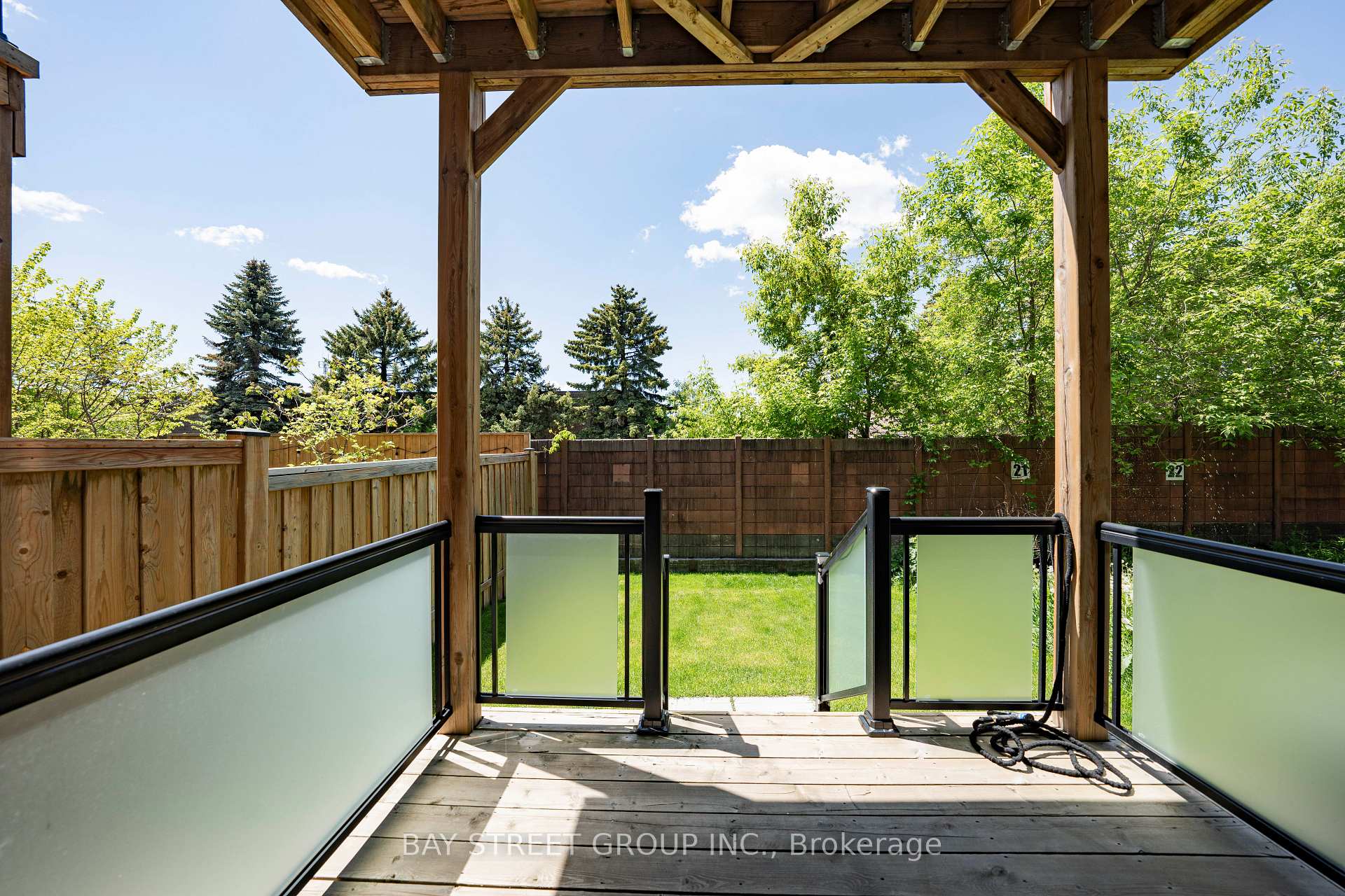 Photo 10 of 26 Harold Lawrie Lane, Markham, Aileen-Willowbrook — HOMEH