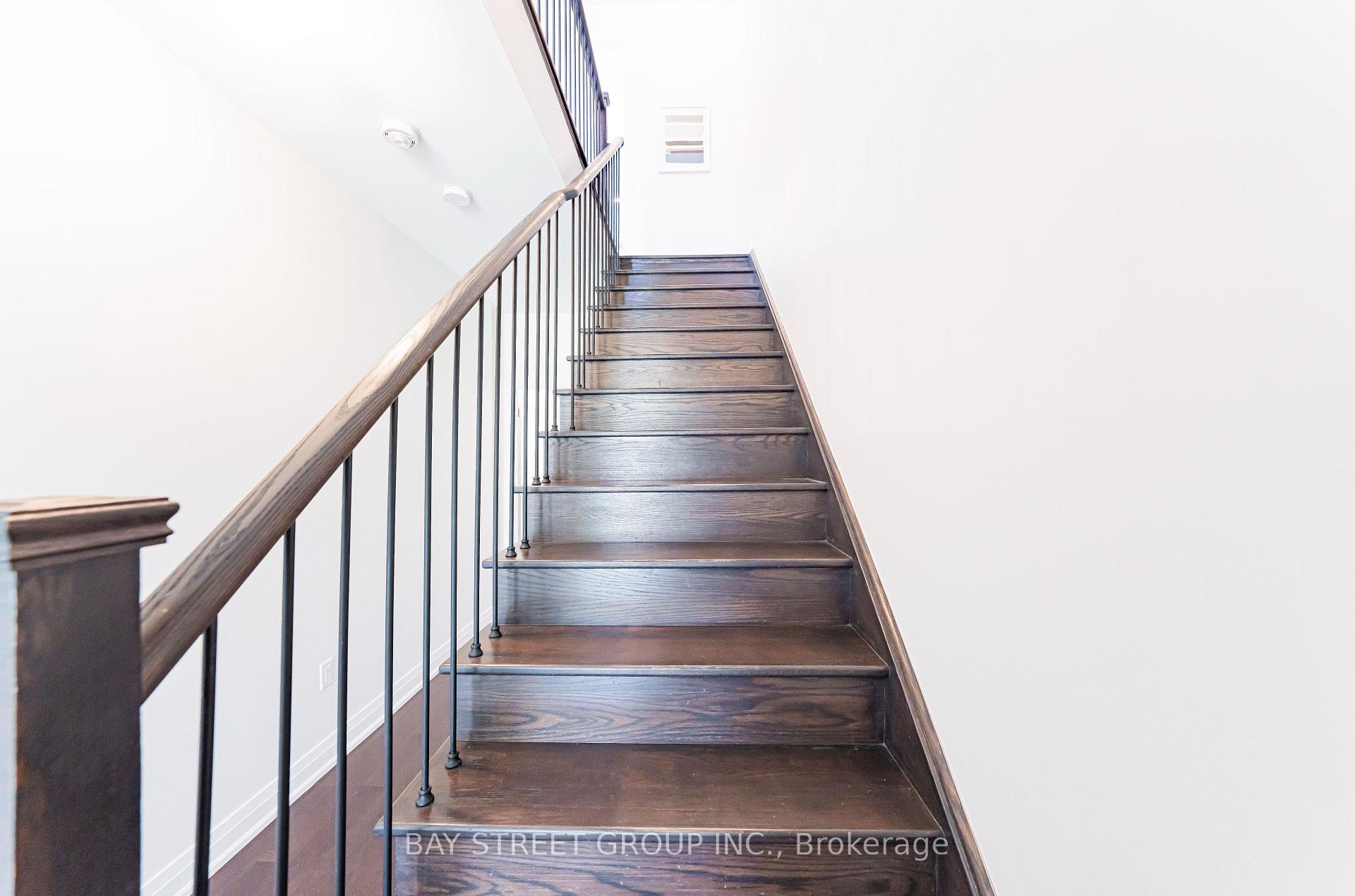 Photo 14 of 26 Harold Lawrie Lane, Markham, Aileen-Willowbrook — HOMEH