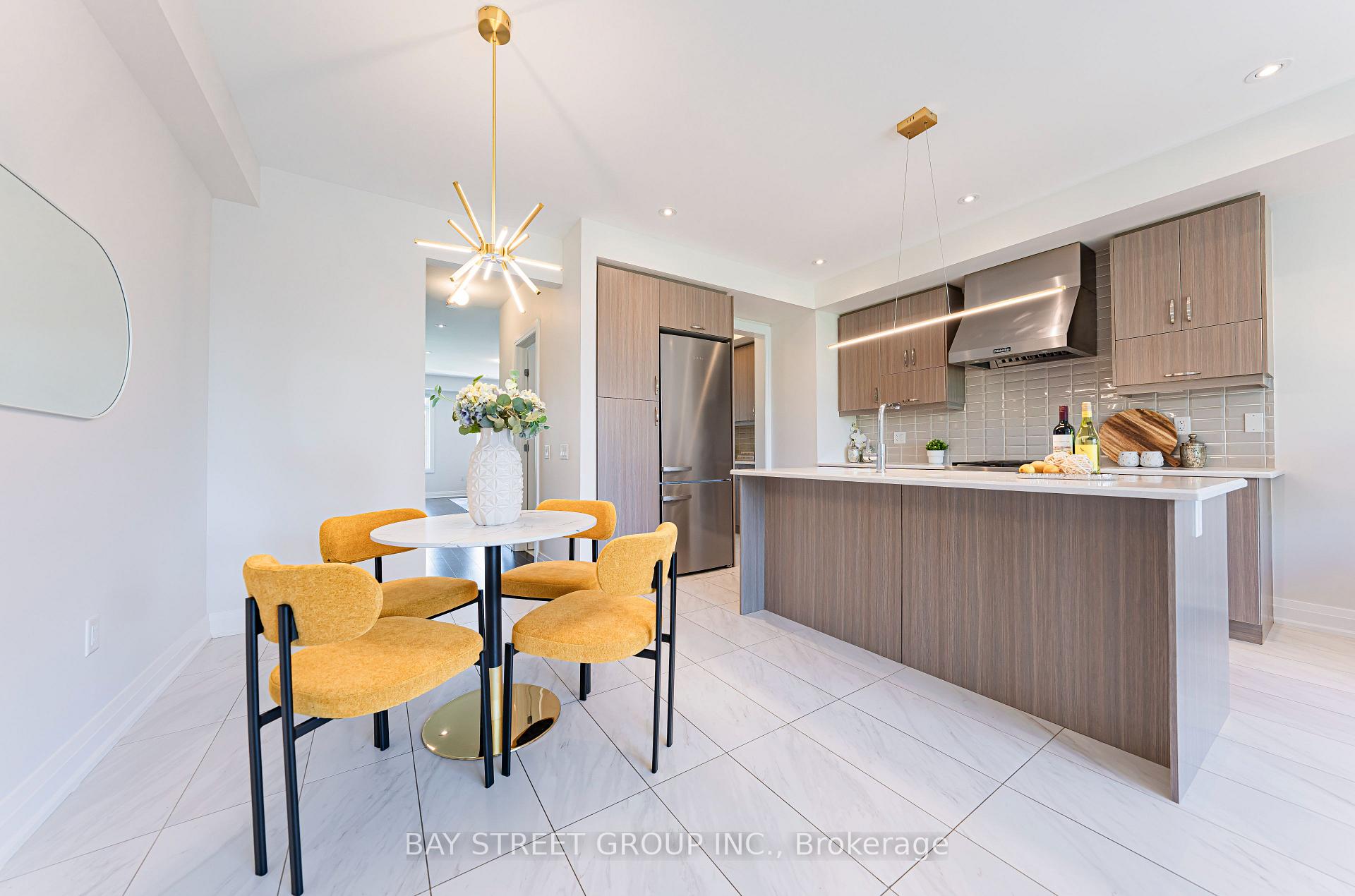 Photo 16 of 26 Harold Lawrie Lane, Markham, Aileen-Willowbrook — HOMEH