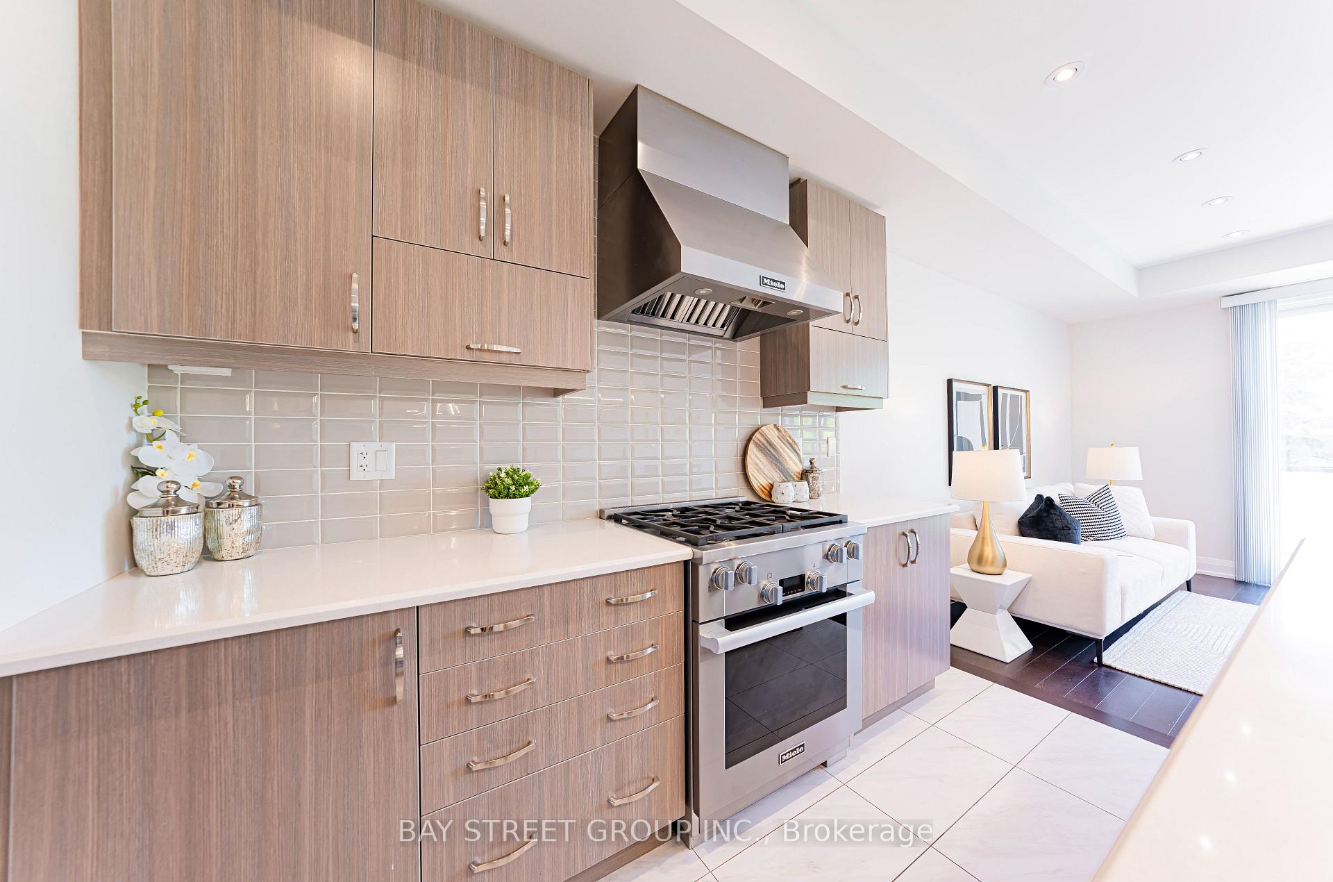 Photo 18 of 26 Harold Lawrie Lane, Markham, Aileen-Willowbrook — HOMEH