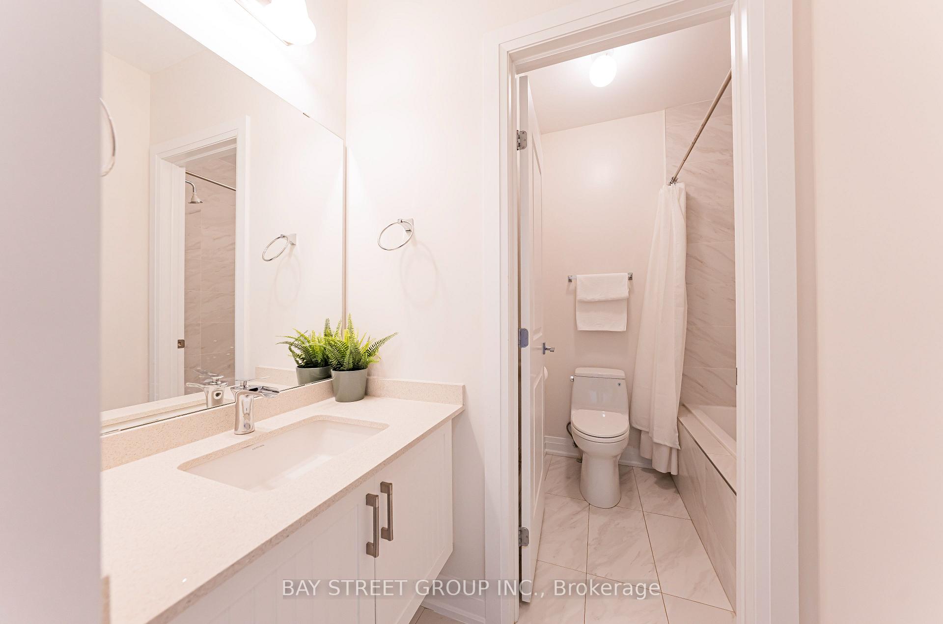 Photo 42 of 26 Harold Lawrie Lane, Markham, Aileen-Willowbrook — HOMEH