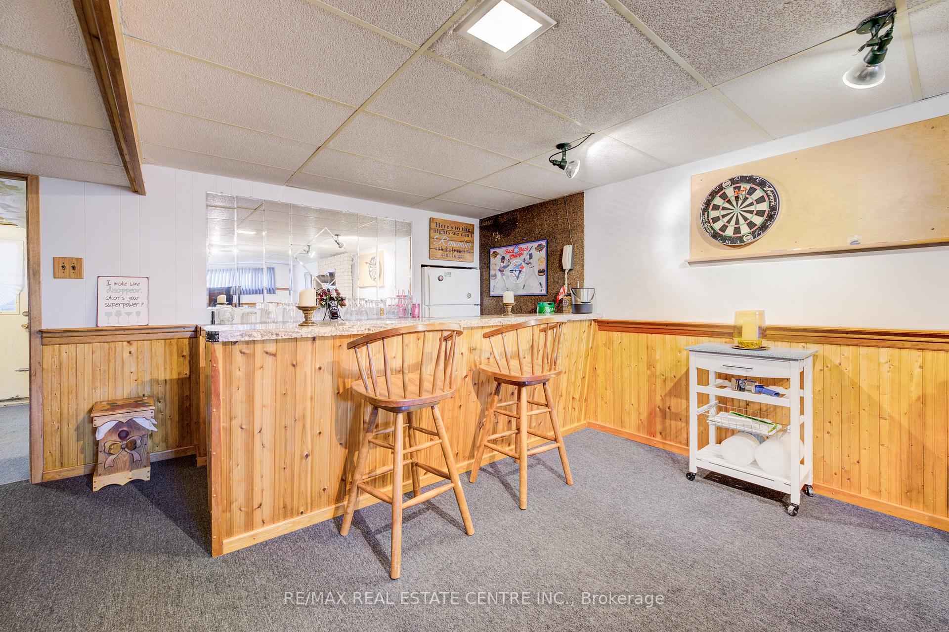 Photo 31 of 26 Cluthe Crescent E, Kitchener — HOMEH