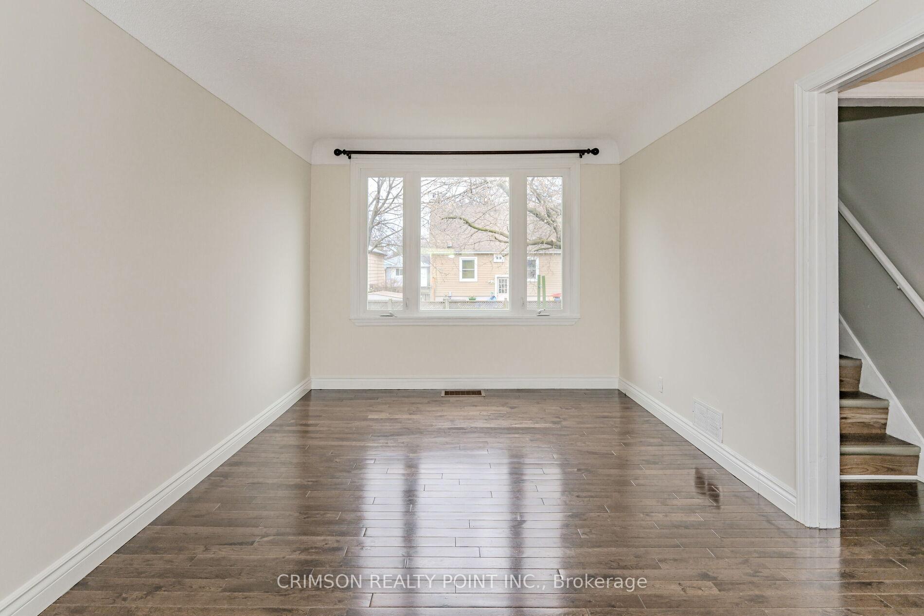 Photo 16 of 42 East 11th Street, Hamilton, Inch Park — HOMEH