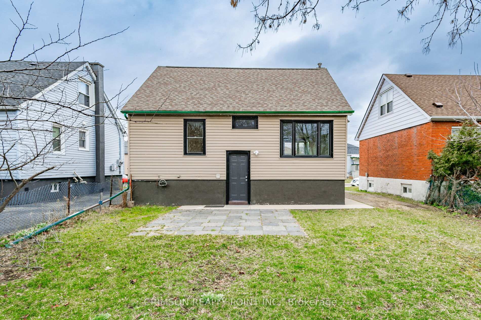Photo 38 of 42 East 11th Street, Hamilton, Inch Park — HOMEH