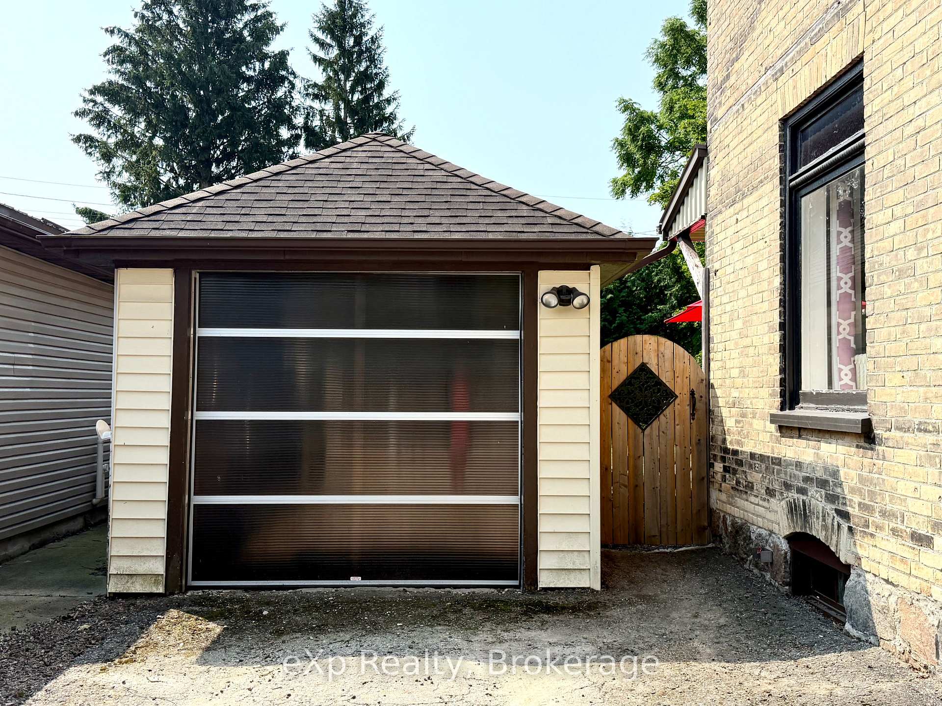 Photo 4 of 240 Inkerman St, Minto — HOMEH