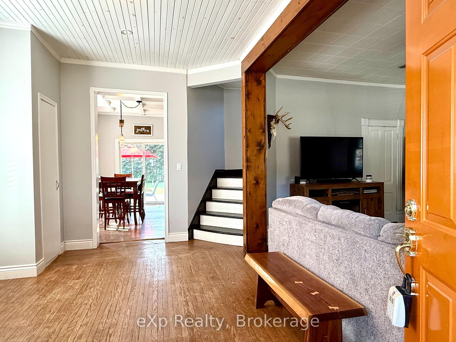Photo 5 of 240 Inkerman St, Minto — HOMEH