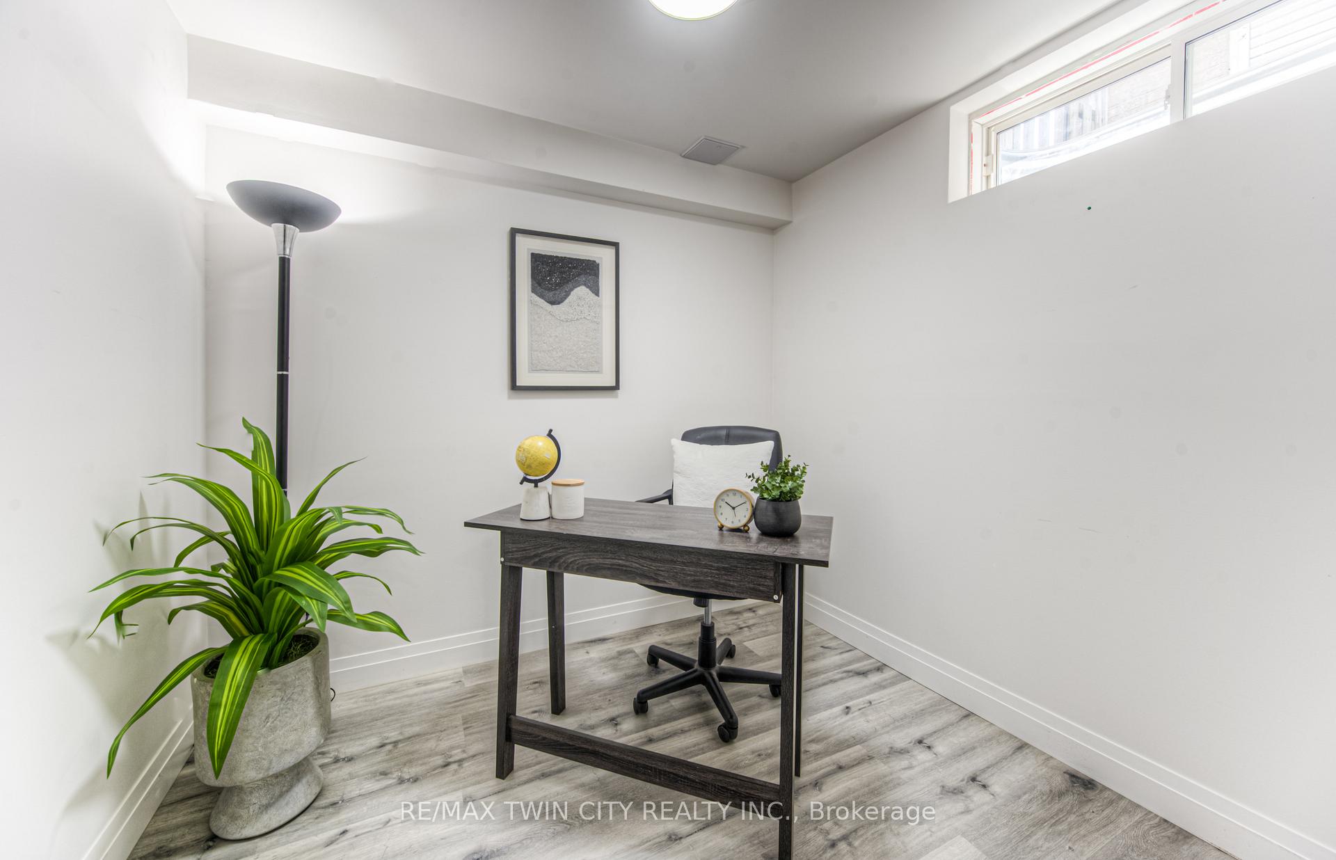 Photo 31 of 1332 Countrystone Drive, Kitchener, Highland West — HOMEH