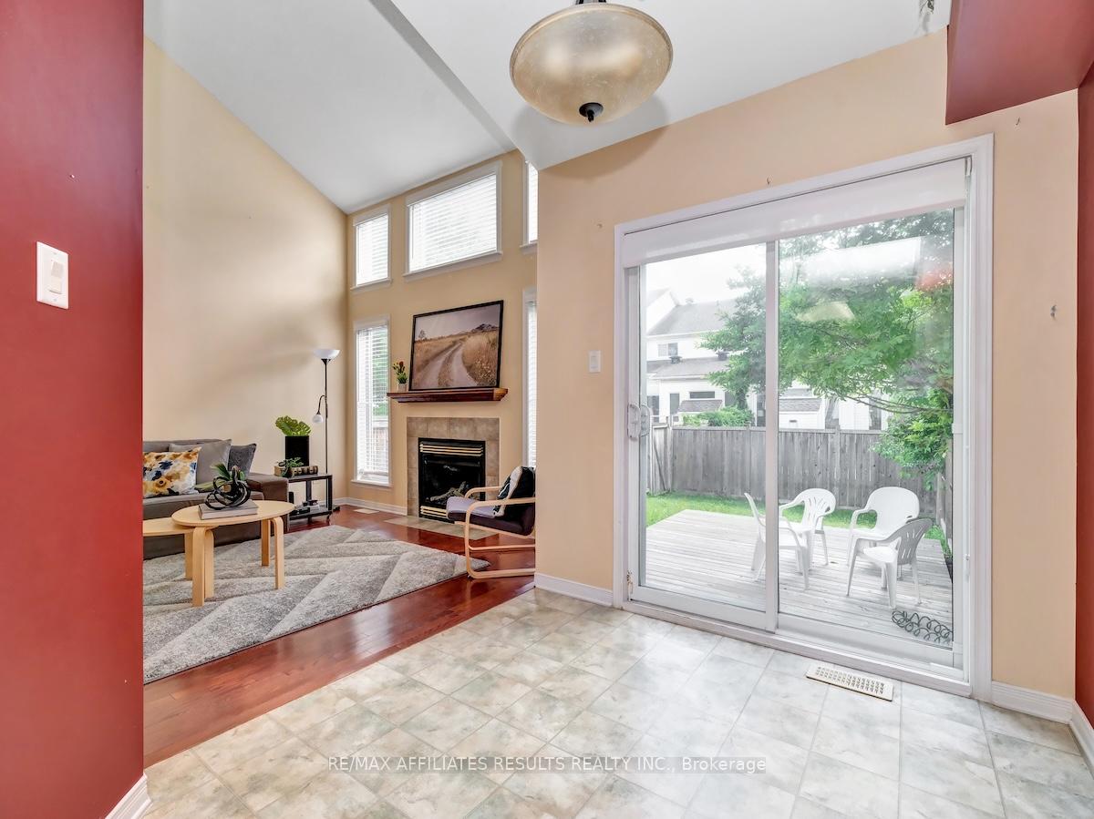 Photo 15 of 22 Kettleby Street, Ottawa, Kanata - Beaverbrook — HOMEH