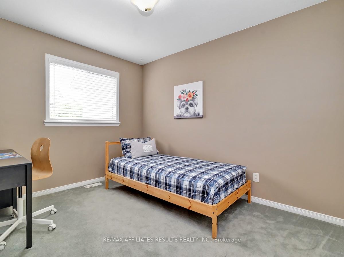 Photo 30 of 22 Kettleby Street, Ottawa, Kanata - Beaverbrook — HOMEH