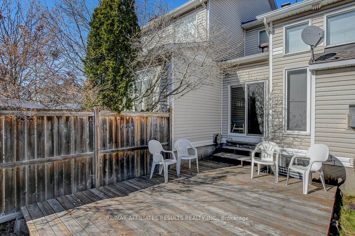 Photo 37 of 22 Kettleby Street, Ottawa, Kanata - Beaverbrook — HOMEH