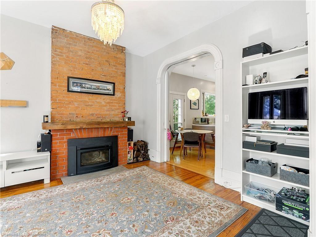 Photo 8 of 19 Canada Street, Hamilton, Kirkendall — HOMEH