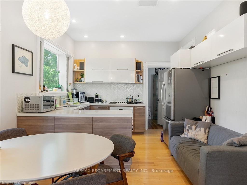 Photo 12 of 19 Canada Street, Hamilton, Kirkendall — HOMEH