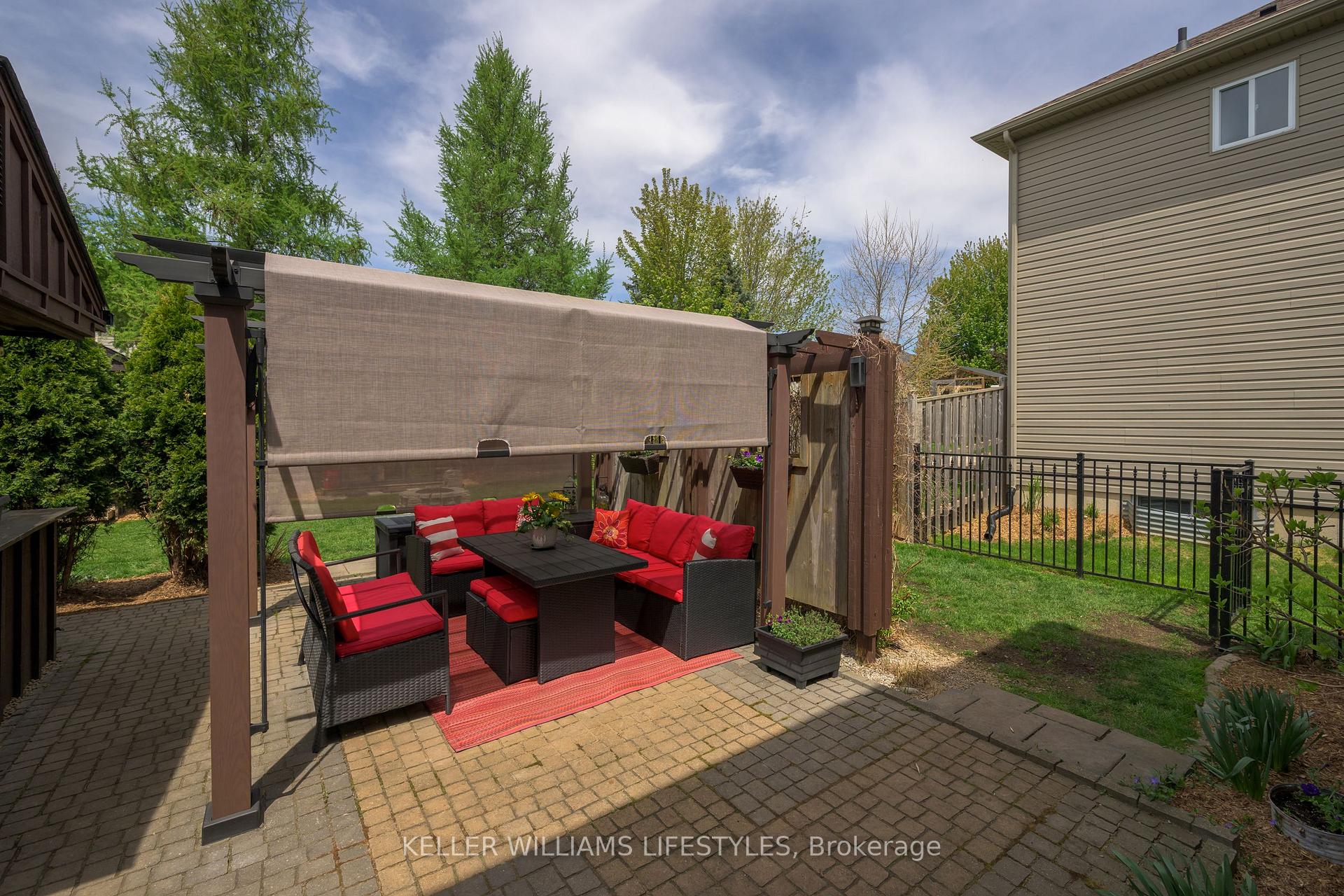Photo 8 of 28 Stonefield Lane, Middlesex Centre, Ilderton — HOMEH