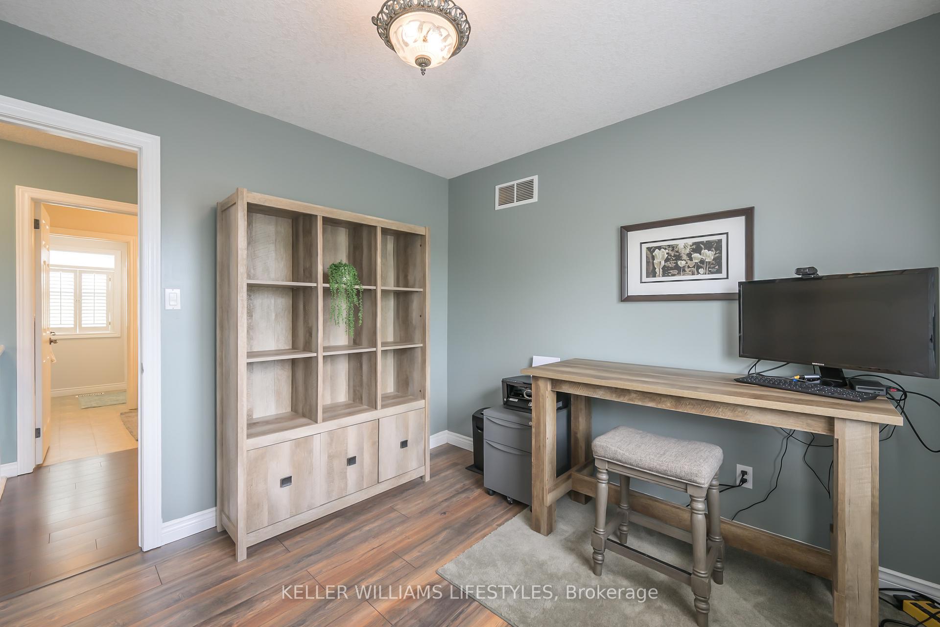 Photo 25 of 28 Stonefield Lane, Middlesex Centre, Ilderton — HOMEH